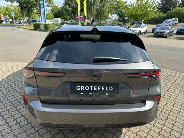 Opel Astra Ultimate business+