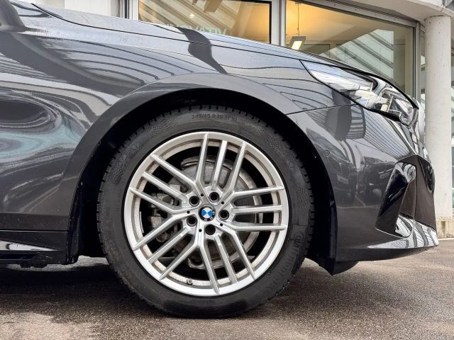 BMW 520 520d M-Sport Touring