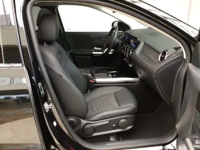 Mercedes-Benz GLA 200 GLA 200 d