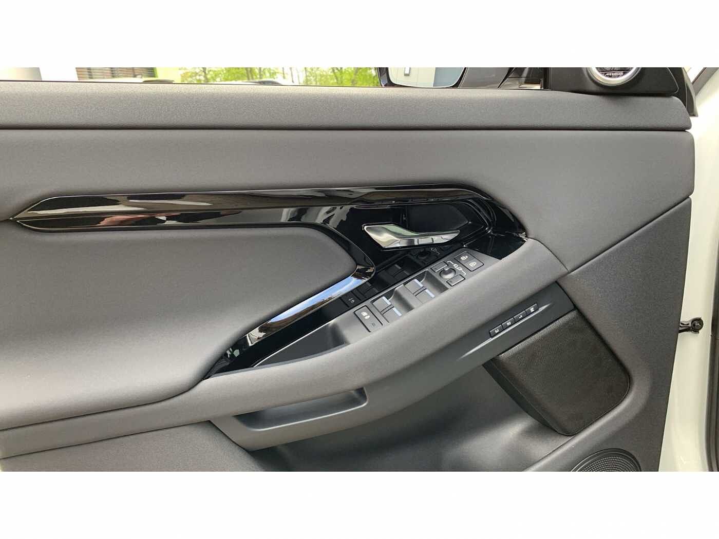 Land Rover Range Rover Evoque Dynamic SE