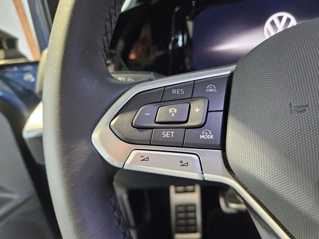 Volkswagen Golf 1.5 TSI Variant