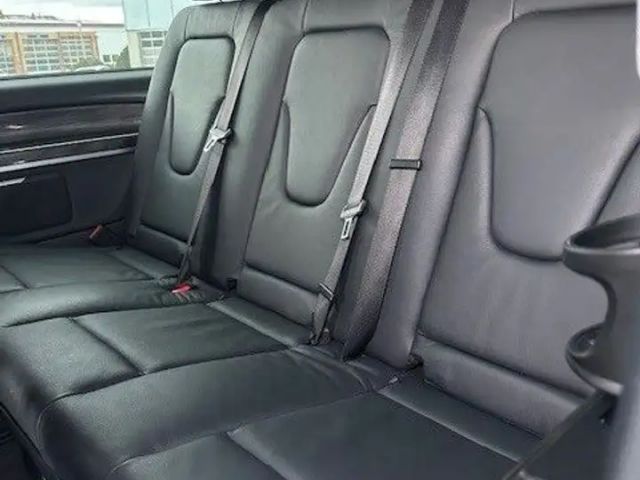 Mercedes-Benz V 300 4MATIC V 300 d