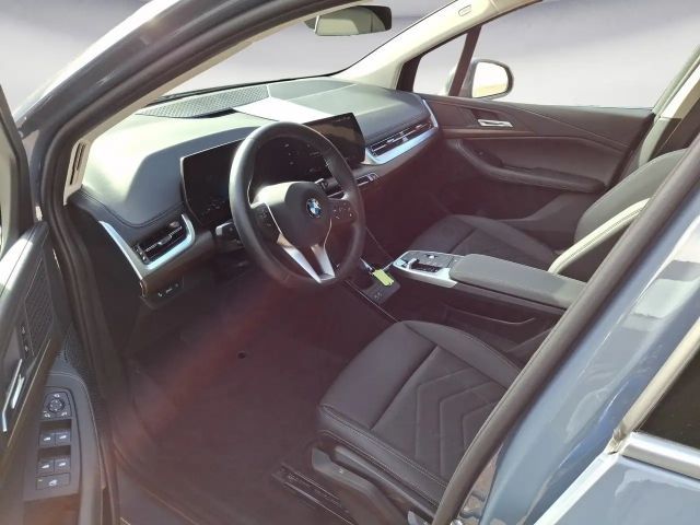 BMW 216 DCT Luxury Line