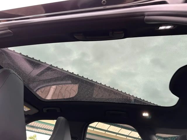 Ford Explorer Extended range Premium RWD