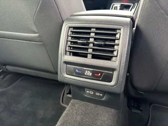 Volkswagen Golf DSG GTI