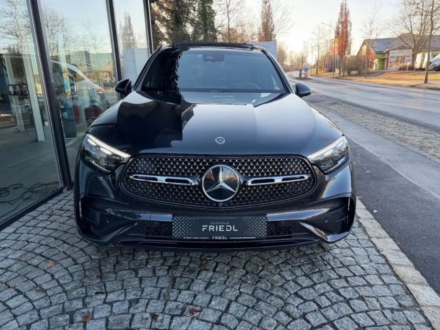 Mercedes-Benz GLC 220 4MATIC AMG Line GLC 220 d