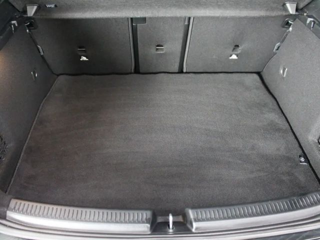 Mercedes-Benz A 200 Progressive