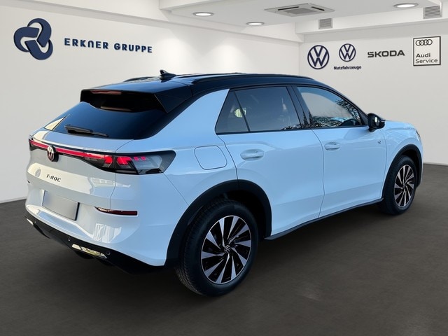 Volkswagen T-Roc 1.5 eTSI DSG R-Line Style