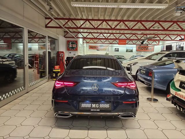 Mercedes-Benz CLA 250 4MATIC AMG Line Sedan
