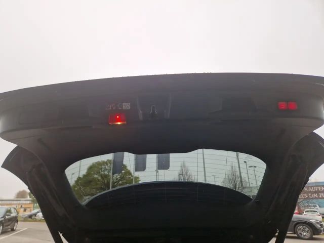 Mercedes-Benz GLA 180 AMG Line