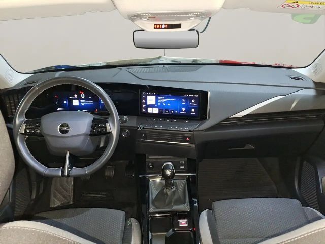 Opel Astra 1.2 Turbo Edition Turbo