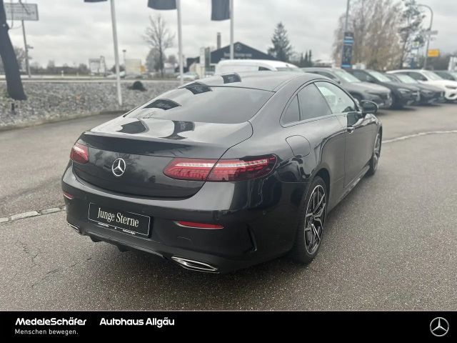 Mercedes-Benz E 200 AMG Line Coupé