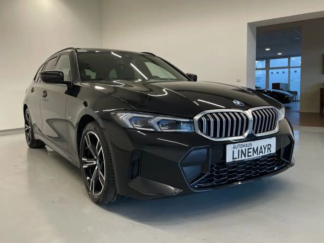 BMW 330 330e M-Sport Touring xDrive