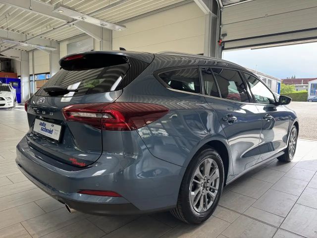 Ford Focus Titanium Wagon