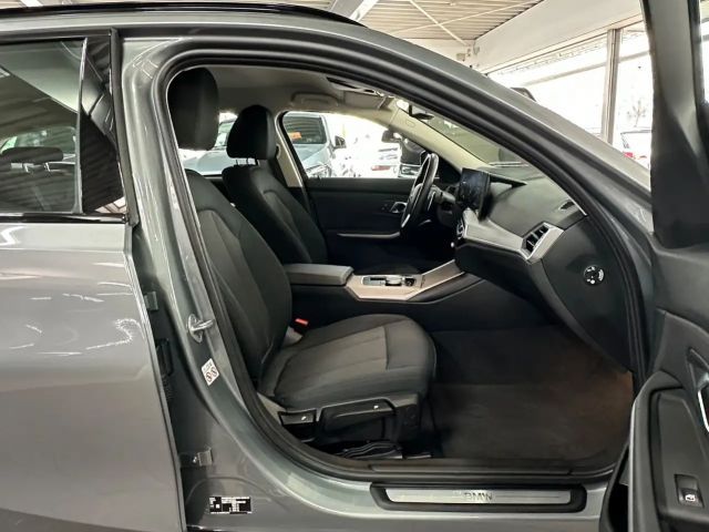 BMW 318 318d Touring