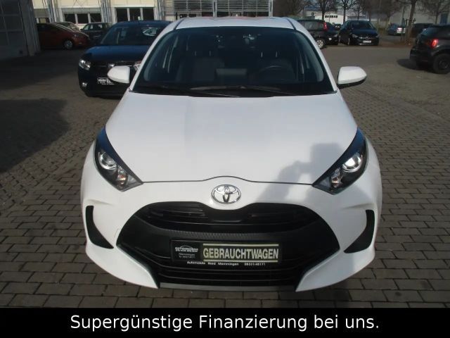 Toyota Yaris Comfort Hatchback
