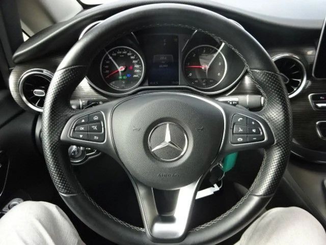 Mercedes-Benz V 300 4MATIC AVANTGARDE V 300 d