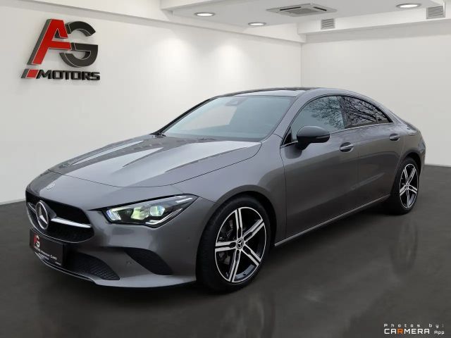 Mercedes-Benz CLA 180 CLA 180 d Coupé