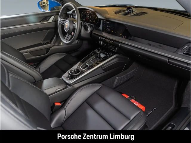 Porsche 992 Carrera Coupé