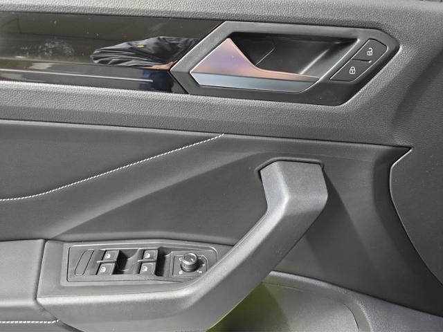 Volkswagen T-Roc 1.5 TSI Cabriolet R-Line