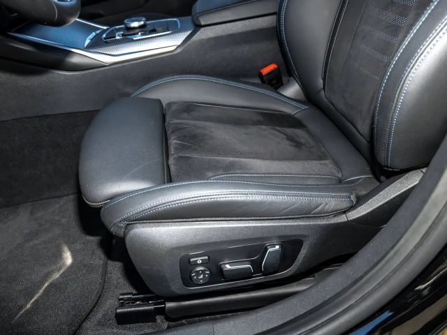 BMW 330 330d M-Sport Touring