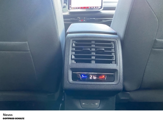 Volkswagen Golf 2.0 TSI DSG GTI IQ.Drive Style