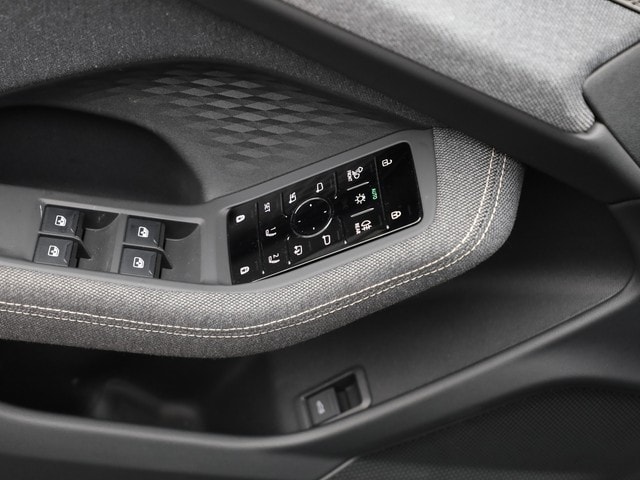 Audi A6 Avant Quattro S-Tronic