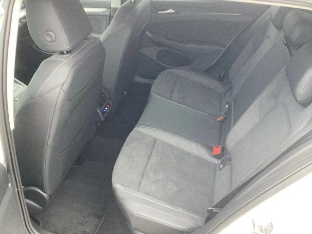 Volkswagen Golf Business Variant