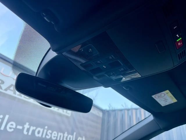 Volkswagen Taigo Life R-Line