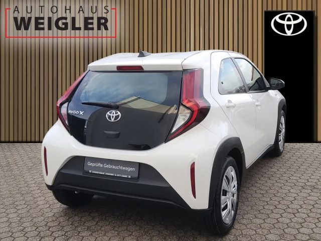 Toyota Aygo X Hatchback Play X-play