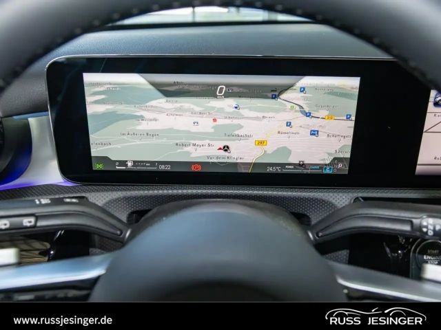 Mercedes-Benz A 220 4MATIC AMG Line