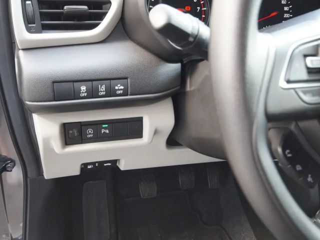 Suzuki Swift Club Hybrid