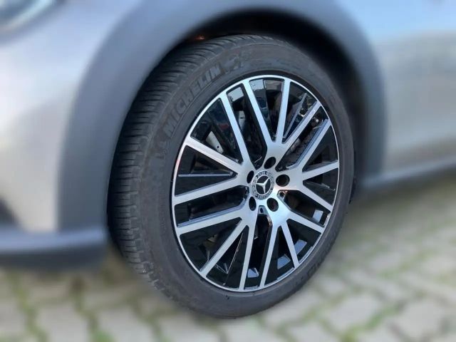 Mercedes-Benz E 400 E 400 d Estate