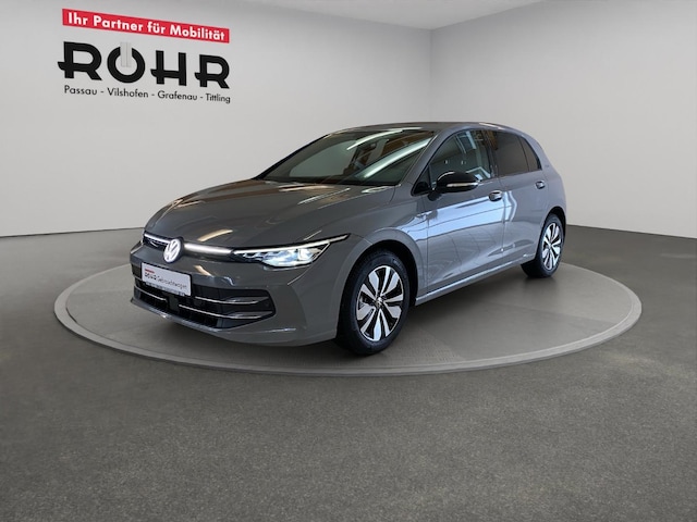 Volkswagen Golf 1.5 TSI BMT Golf VIII