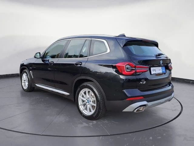 BMW X3 xDrive30e
