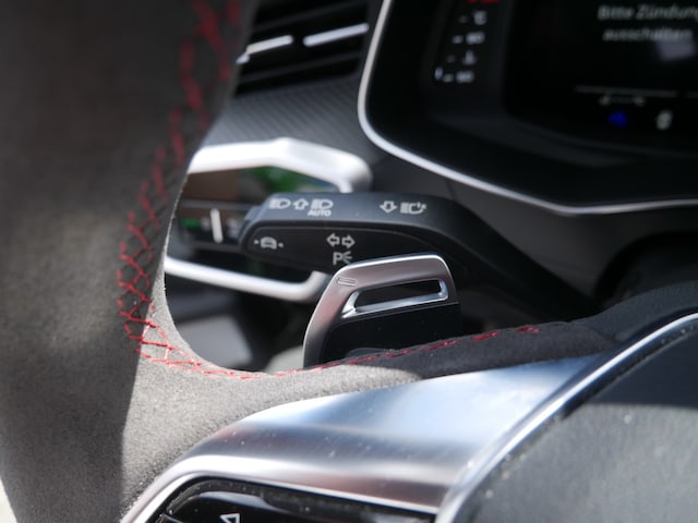 Audi A6 e-tron Avant Performance Quattro