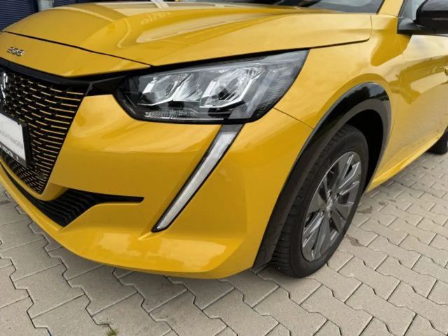 Peugeot 208 Allure Pack