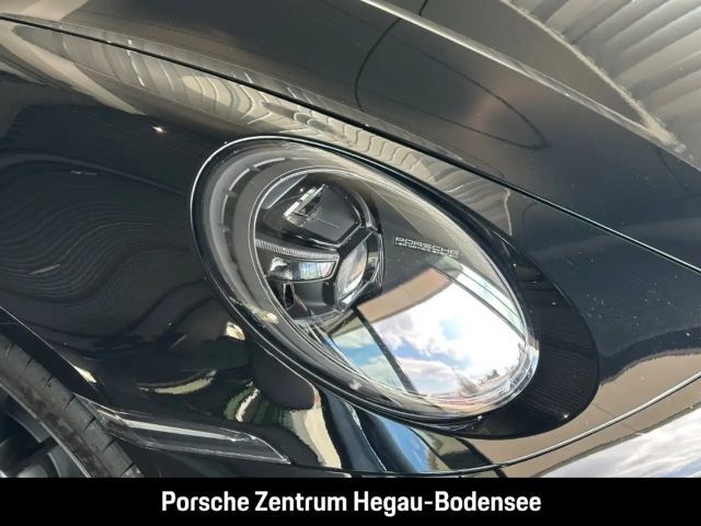 Porsche 992 4 Cabrio Carrera GTS