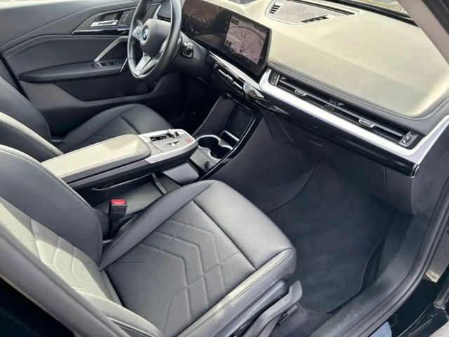 BMW X1 xDrive23i xLine LED HUD 360 DRIVINGASSIST