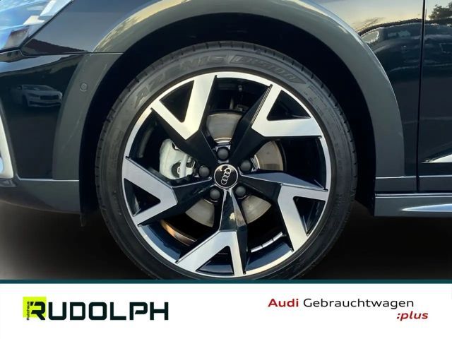 Audi A3 35 TFSI S-Line S-Tronic Sedan