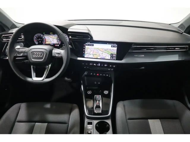 Audi A3 30 TFSI Sedan Sportback