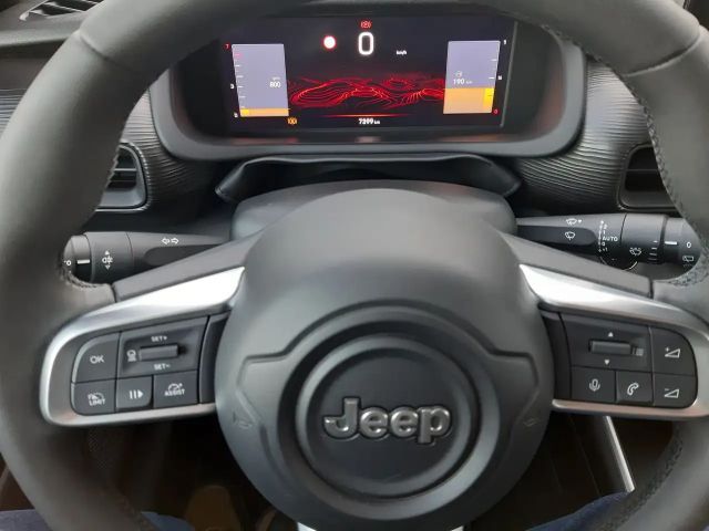 Jeep Avenger 1.2 GSE MT/Navi/LED/Shzg.