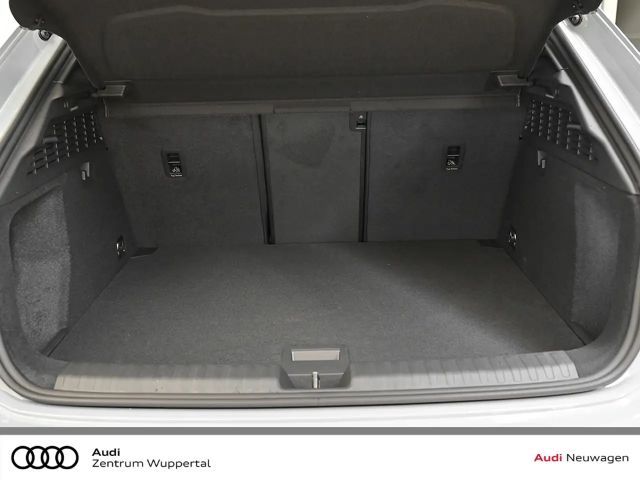 Audi A3 35 TFSI S-Line Sedan