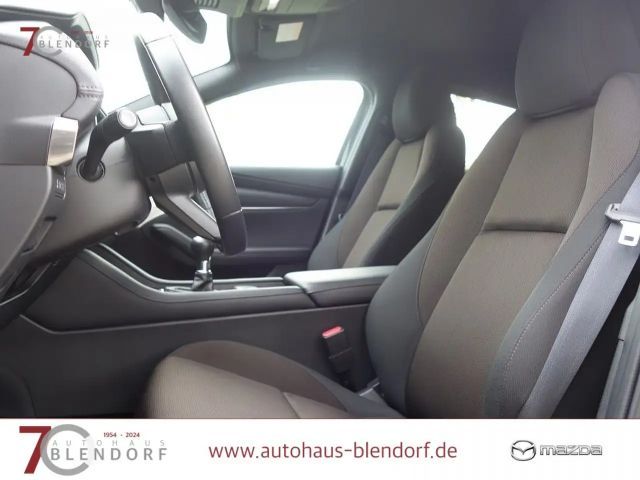 Mazda 3 Exclusive-line