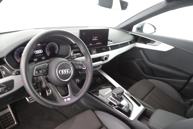 Audi A4 40 TFSI Avant Quattro S-Line S-Tronic