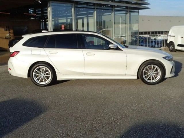 BMW 320 320d Touring xDrive