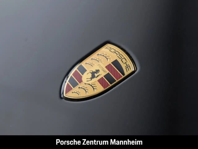 Porsche 992 Cabrio Carrera GTS