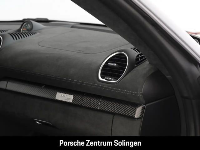 Porsche Cayman 718 RS