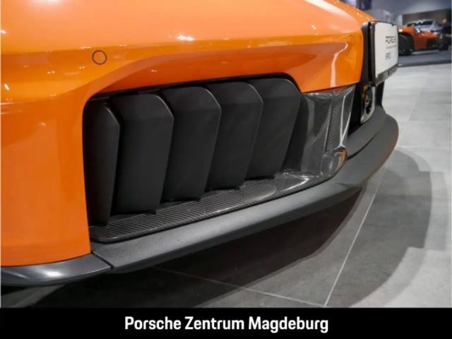 Porsche 992 Carrera Coupé GTS