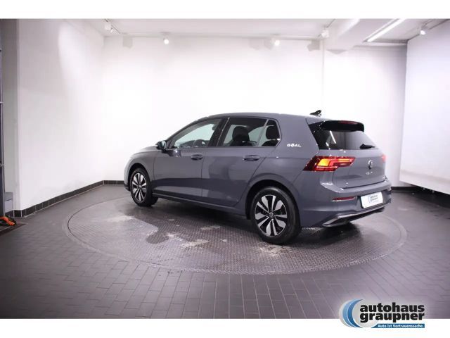 Volkswagen Golf 1.5 eTSI DSG Golf VIII